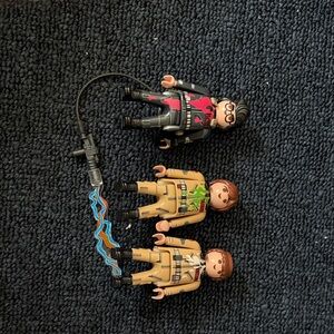 Ghostbusters Adventure Playset with Tan and Black Figures